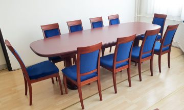 12 fős tárgyalóasztal
